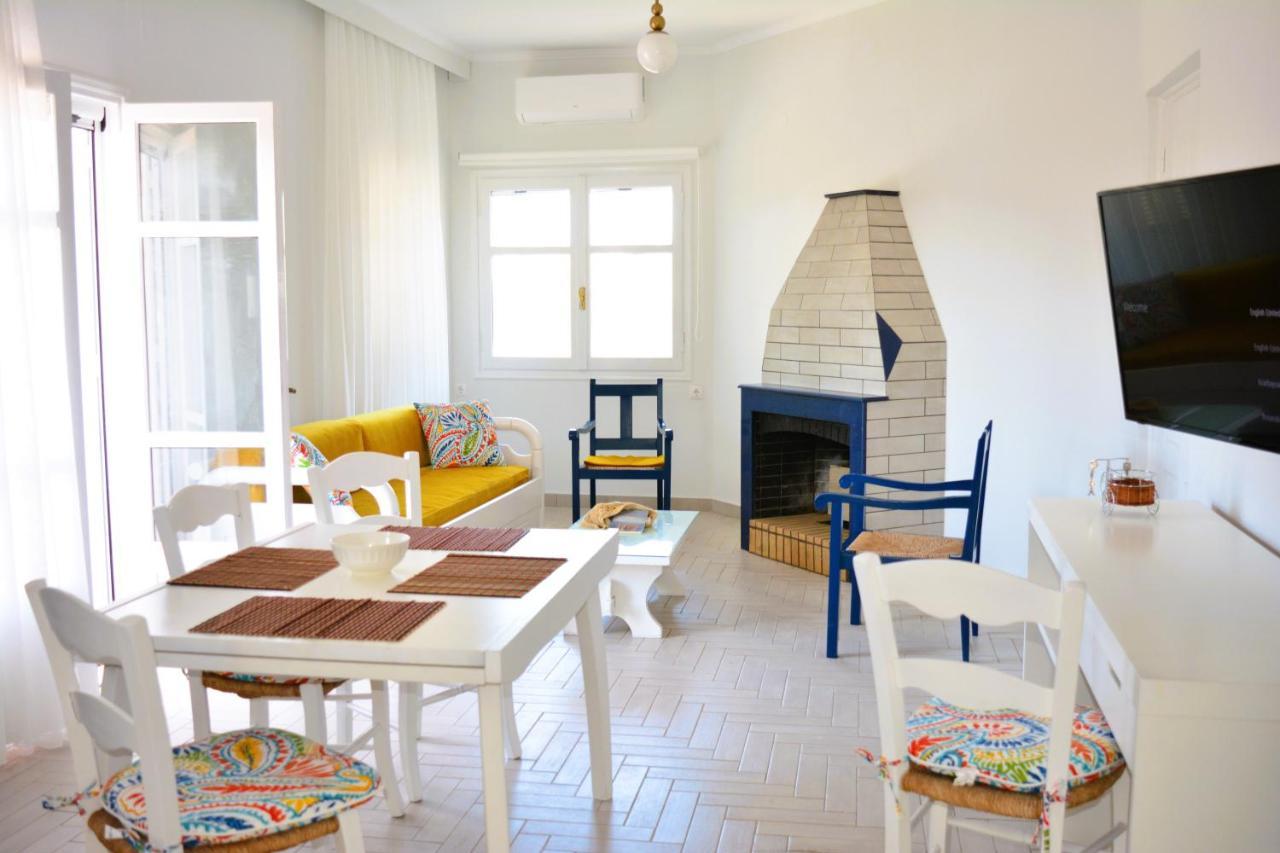 Tarmaros Apartments Sissi Екстериор снимка